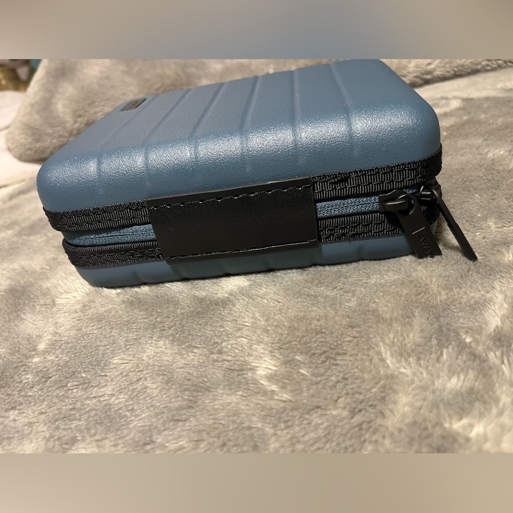 Away Mini Case - image 5